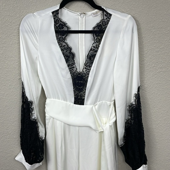NWT Ramy Brook Helen Long Sleeve Lace Jumpsuit In Ivory Satin Sz 00 - Picture 3 of 14